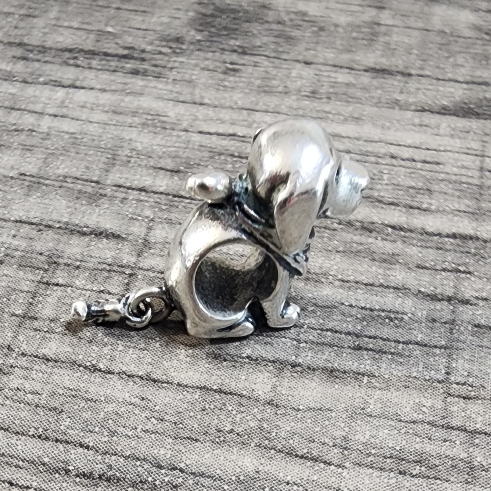 S925 Sitting Dog With Bandana Charm - Picture 2 of 6